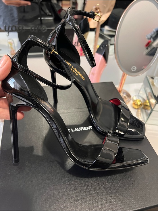 Saint Laurent Shoes - Saint Laurent AMBER 105 ASTRAP SAN VERN CHIF
VERNICE CHIFFON